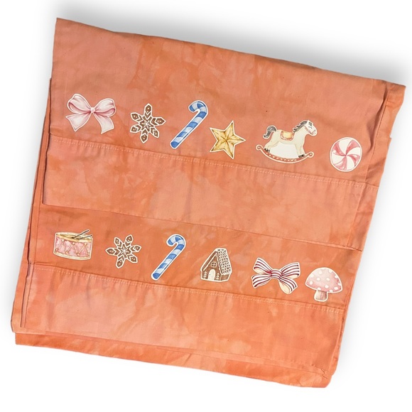 NWT Holiday Pillow Cases Whimsical - Picture 9 of 13